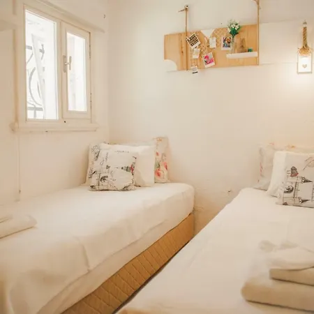 Bed and breakfast Mell's 2*
